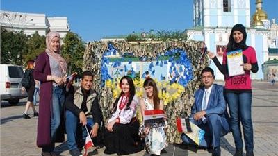 لتعرضهم للنصب.. الطلاب المصريون بـ