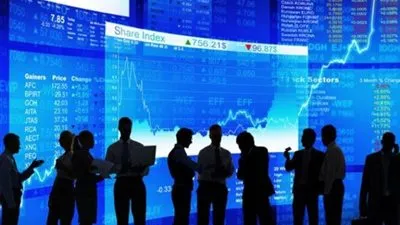 الأسهم العالمية تتراجع مع تعريفة جديدة بين الولايات المتحدة والصين