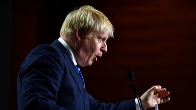 المشرعون البريطانيون يصوتون على مشروع قانون يمنع الخروج بدون صفقة