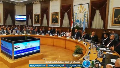 محافظ القاهرة: المراكز التكنولوجيا بالأحياء تقدم الخدمات دون تدخل بشري