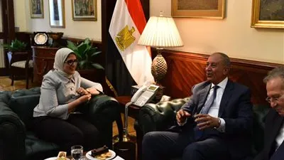 وزيرة الصحة تستقبل محافظ البحر الأحمر وتوجه بدعم المنظومة بالمحافظة