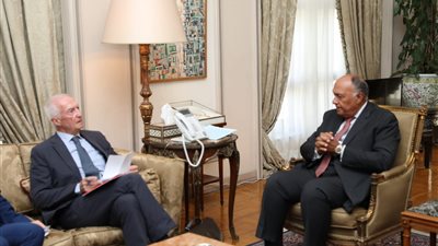 مسؤول أوروبي: نحرص على دفع علاقات الشراكة والتعاون مع مصر 