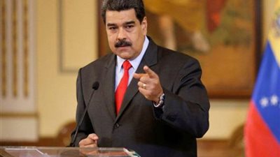 الرئيس الفنزويلي يحذر من هجوم كولومبي محتمل