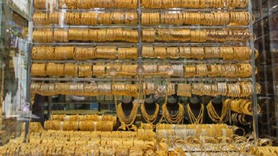 رئيس شعبة المجوهرات يتوقع ارتفاع جديد في أسعار الذهب.. ويكشف عن الموعد (فيديو)