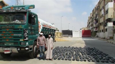 على متن سيارة فنطاس.. إحباط ترويج 700 كيلو بانجو في السويس