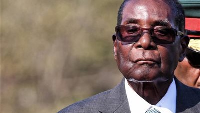 بعد وفاته.. من هو روبرت موغابي رئيس زيمبابوي السابق؟