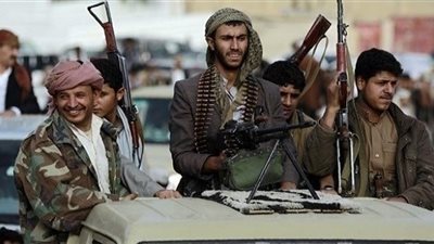 الحوثيون يقصفون قرى غربي الضالع