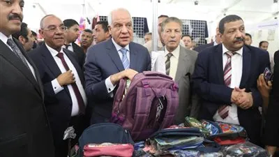 وزير التموين ومحافظ الجيزة يتفقدان معرض 