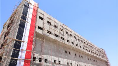 بعد زيارة وزير الإسكان لها.. تعرف على المستشفى الجامعي بمدينة سوهاج الجديدة 