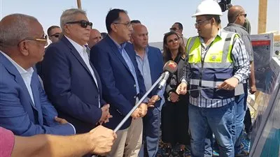 أهم 5 تصريحات لرئيس الوزارء ووزير النقل خلال زيارتهم للمنيا (صور)