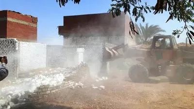 إزالة 31 حالة تعد على الأراضي الزراعية وأملاك الدولة والري ببني سويف