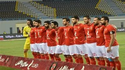 رغم تجاهل 18 بطولة.. الأهلي يتصدر قائمة الأندية الأكثر تتويجا بالألقاب