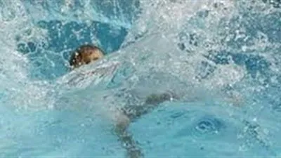 التحقيق مع نائب مدير حمام سباحة بأحد الأندية الشهيرة بمصر القديمة في واقعة اختناق 20 طفلا 