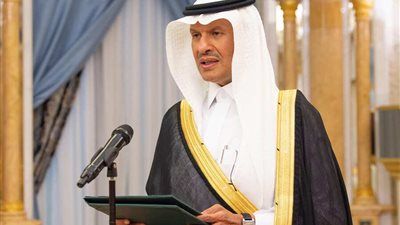 وزير الطاقة الجديد يؤدي القسم أمام الملك سلمان