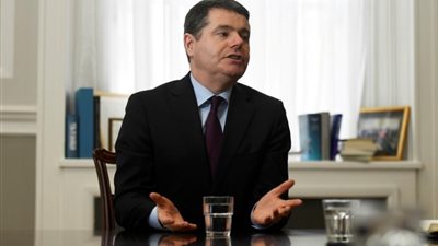 أيرلندا: سنؤيد تمديد مهلة خروج بريطانيا من الاتحاد الأوروبي