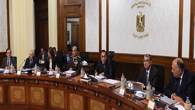 تصل لـ2000 جنيه.. مكافآت للموظفين بـ7 جهات حكومية قبل العام الدراسي