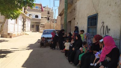 محافظ قنا.. 6 آلاف و421 منتفعة خلال اليوم الأول من حملة 