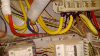 إجراءات عاجلة من الكهرباء لمكافحة سرقة التيار.. تعرف عليها