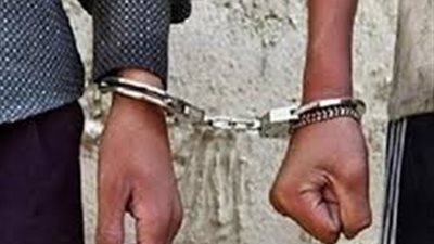 سقوط شخصين لبيعهما خمورا مجهولة المصدر في مدينة نصر