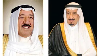 هاتفياً.. خادم الحرمين يطمئن على صحة أمير الكويت
