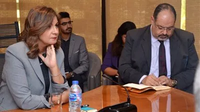 وزيرة الهجرة: نتطلع لدمج التسهيلات الاستثمارية للمصرين في الخارج