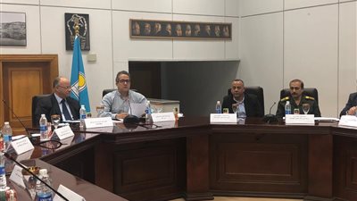 اجتماع لمناقشة الاستعدادات الفنية لنقل المومياوات الملكية من 