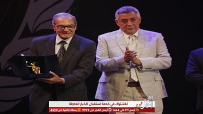 سامح مهران: عندما نتحدث عن المسرح نتناول المجتمع والعالم