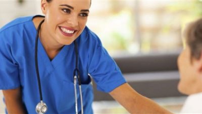 الممرضات نقطة ضعف الرجال.. لهذه الاسباب