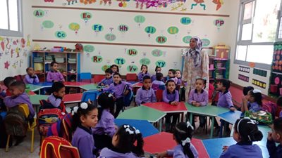 في اليوم الأول.. انتظام بدء العام الدراسي بالإسكندرية (صور)