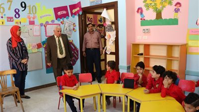 وكيل تعليم البحيرة يؤكد انتظام العملية التعليمية في اليوم الأول للدراسة.. (صور)