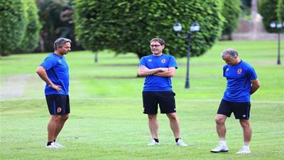 الاستفسار الأول من رينيه فايلر في غينيا الاستوائية