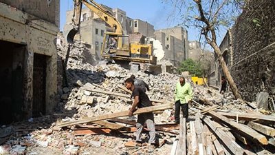 محافظ القاهرة: نقضي على العشوائيات لإنشاء مناطق سكنية حديثة