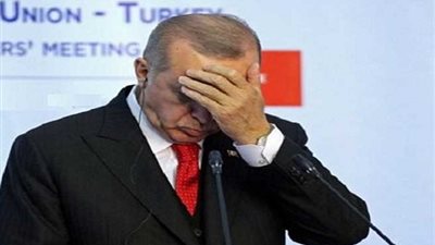 أوغلو يفضح أردوغان.. ديكتاتور فاسد يجير حلفائه على الاستقالة