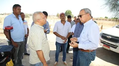 محافظ قنا: يجب الاستفادة من المساحات غير المستغلة في الزراعة بمنطقة المعنا