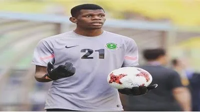 الأهلي يحسم الجدل حول انتقال الربيعي إلى الهلال