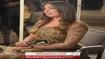 شاهد.. إطلالات الفنانين والمشاهير في مهرجان 