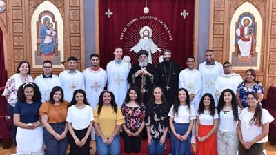 البابا تاوضروس يستقبل فوج شبابي من أبناء الكنيسة في النمسا