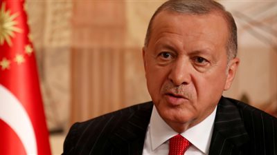 تركيا تأمر بالقبض على 223 من العسكريين يشتبه في صلاتهم بـ