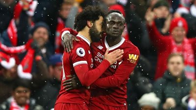 عودة حضن محمد صلاح وساديو ماني