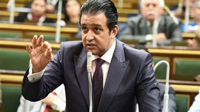 علاء عابد من تونس: السيسى وضع الجميع أمام مسؤولياته التاريخية