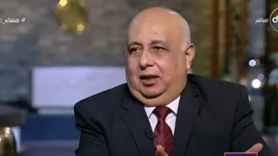 خبير أمني: أجهزة مخابرات تستخدم وسائل التواصل.. والذكاء الاصطناعي غيير قادر على تحليل المصريين