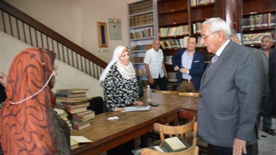 محافظ الدقهلية في مكتبة المنصورة العامة: حرام أن لا نستفيد من هذا المكان وكل دعمي لكم للتطوير 