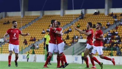 الأهلي يحدد سعر بيع نجم الفريق في الميركاتو الشتوي 