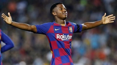 أنسو فاتي يمنع نيمار من دخول برشلونة