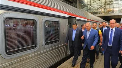 النقل: اعتماد 100 مليون جنيه لإنهاء تطوير محطة دمنهور للسكك الحديدية (صور)