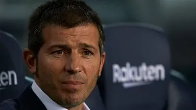 مدرب فالنسيا يرفع راية التحدي قبل مواجهة تشيلسي بدوري الأبطال