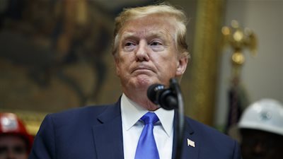 ترامب يشير إلى تورط إيران في هجمات أرامكو السعودية 