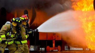 الحماية المدنية بسوهاج تُخمد حريقين بدون خسائر بشرية وننشر لكم كيفية التعامل مع نشوب النيران