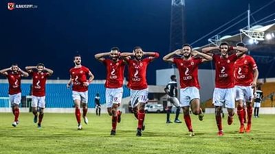 سموحة يجبر الأهلي على البقاء في الإسكندرية