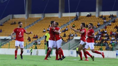 الإسماعيلي يواصل مطاردة نجم الأهلي